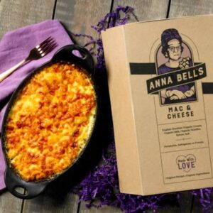 Gift Box- 2lb Mac & Cheese in Heirloom Cast Iron Pan -(Frozen) Anna Bell’s Mac & Cheese